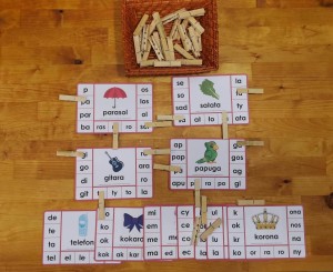 Klamerkowe wyrazy trzysylabowe